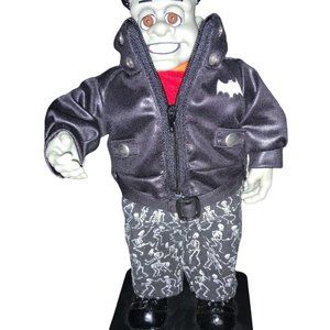 Rockin’ Halloween figure motion sound